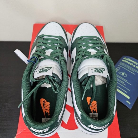 dunk low retro michigan state